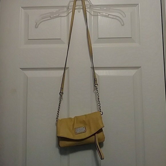 Purse - Picture 1 of 4